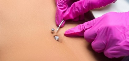 Como cuidar do seu piercing, um guia completo - Piercing Mania